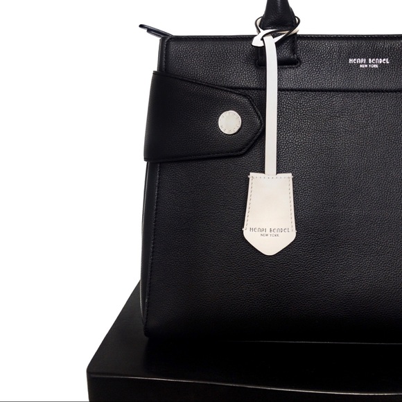 henri bendel Handbags - HENRI BENDEL • Divine Large Leather Tote